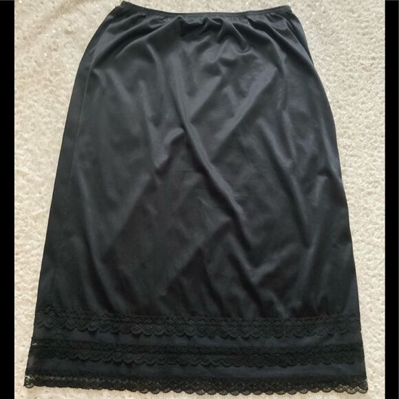 Vintage Black lace Slip Medium - Picture 3 of 6
